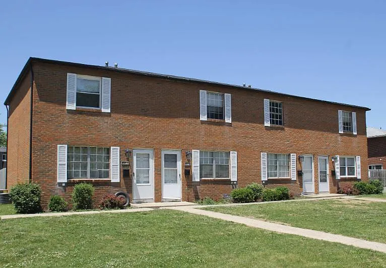 1133 McCarley Dr E #1133