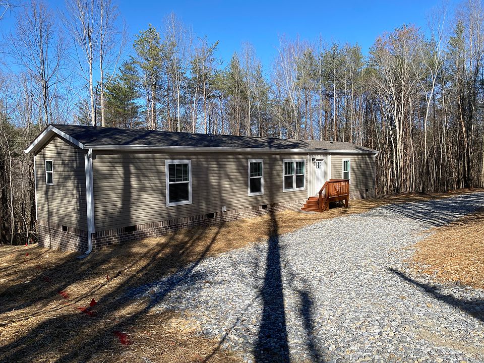 Front driveway and parking
