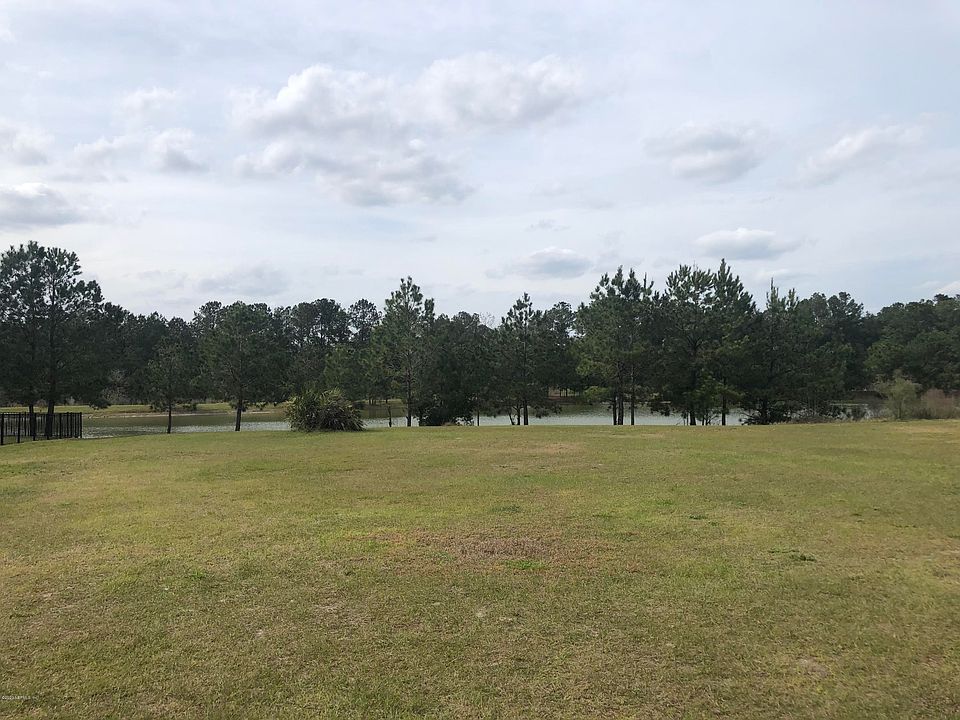1st image of 3012 Paddle Creek Dr