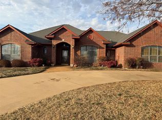 1530 Canyon Bluff Rd, Guthrie, OK 73044