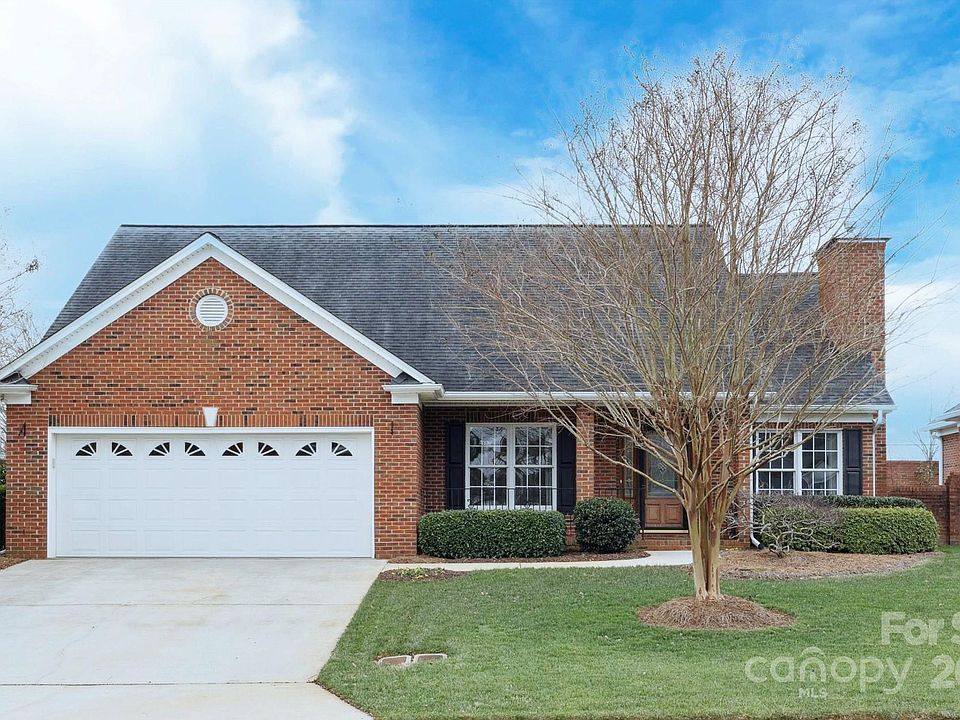 1st image of 2104 Pinefield Ct