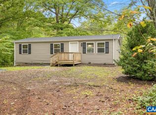 151 Peach Grove Rd, Louisa, VA 23093