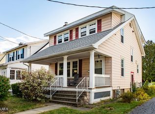 39 Lawnridge Ave, Albany, NY 12208