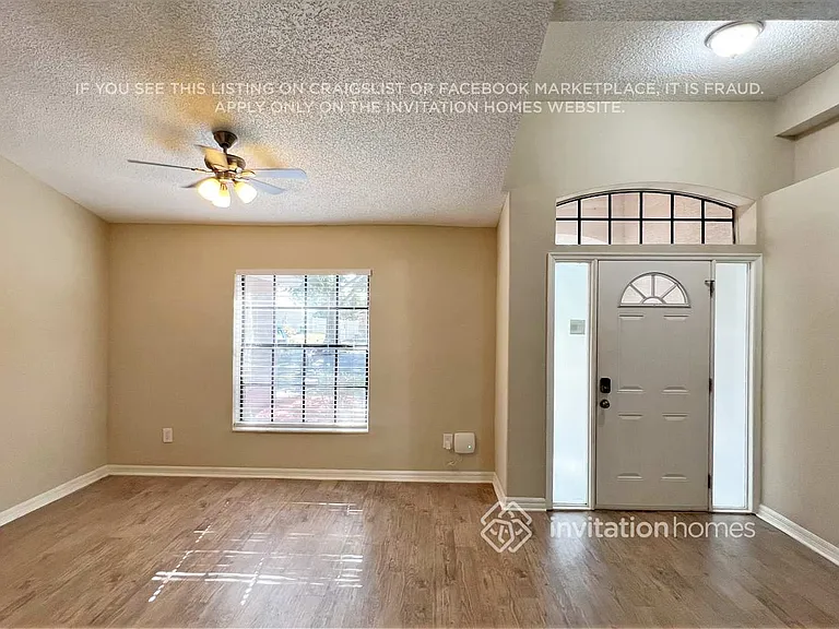 2621 Alclobe Cir — Photo 4