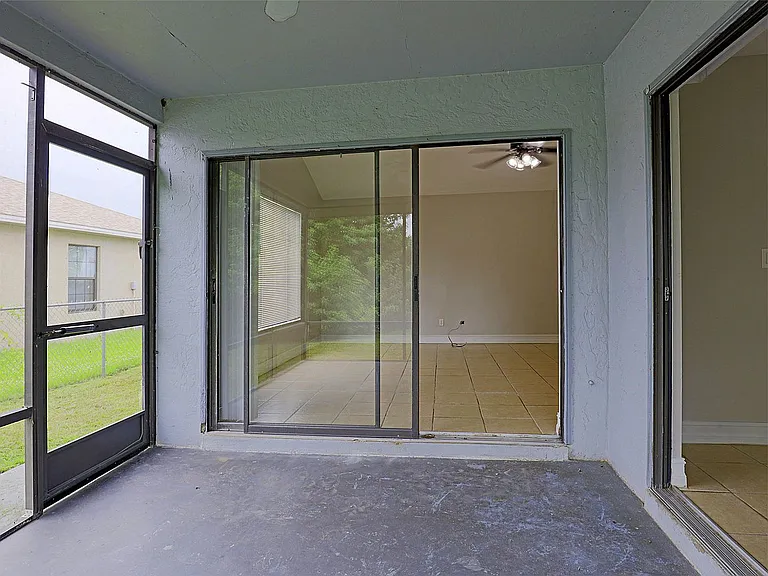 3725 Skyline Blvd — Photo 17