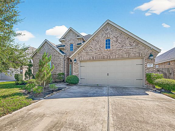 4th image of 19707 Lakeside Pointe Ct