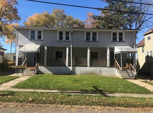 28-30 Rebecca Ave, Hubbard, OH 44425