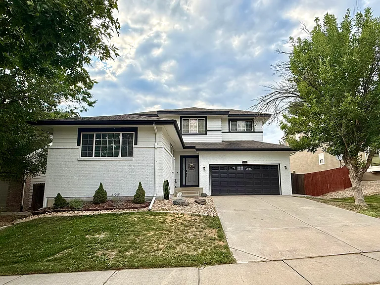 537 Stetson Ct — Photo 1