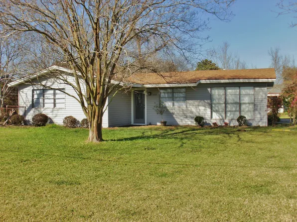 210 Canal St, Port Neches, TX 77651