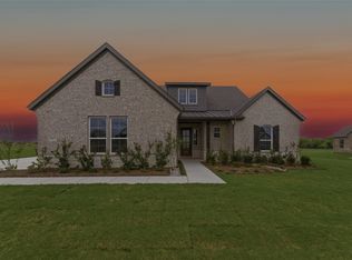 365 Cobb Rd, Leonard, TX 75452