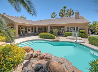 7168 E Caron Dr, Paradise Valley, AZ 85253