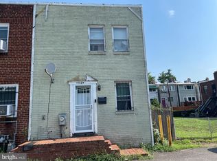 1658 F St NE, Washington, DC 20002