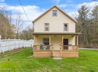93 Chatham St, Nassau, NY 12123