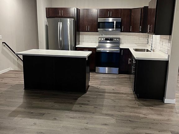 2nd image of 261 N Lawrence Dr #9