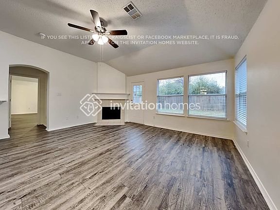 3rd image of 4424 Stepping Stone Dr