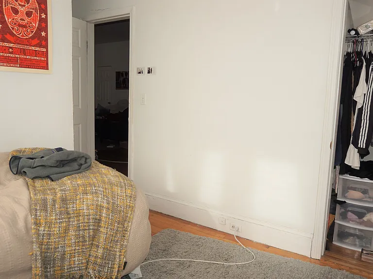 56 Egmont St #1 — Photo 9