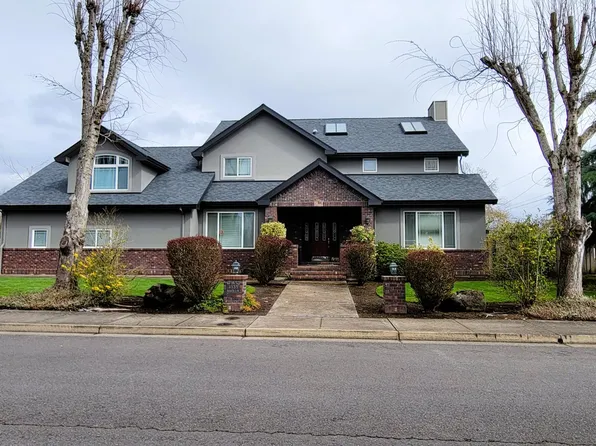 2535 Grand Vista Dr, Springfield, OR 97477