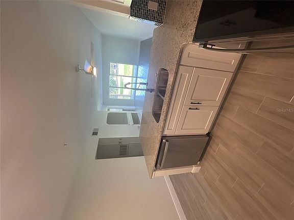 3rd image of 13953 Fairway Island Dr APT 616
