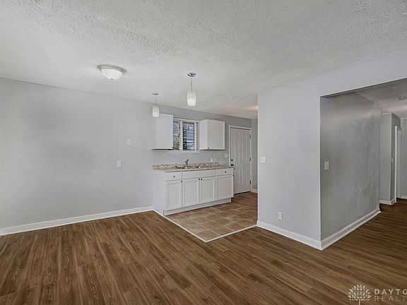 2nd image of 36 Strand Ave