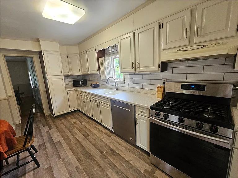 20 Boughton Ave — Photo 35