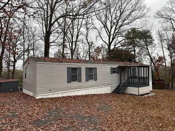 212 Haney Cir NW, Charleston, TN 37310