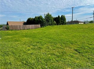 326 Broadway Blvd, Grand Falls, NB E3Z2K4