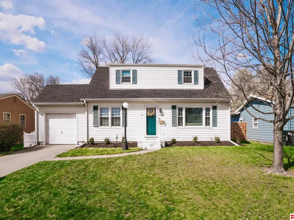 7936 Nina St, Omaha, NE 68124