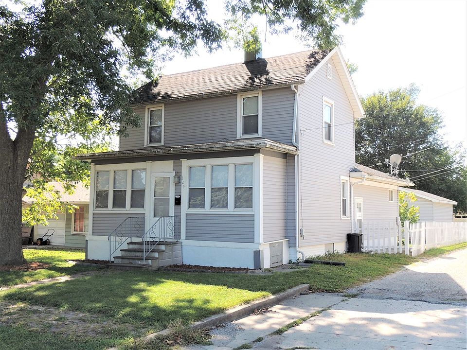 1st image of 325 Sterling St