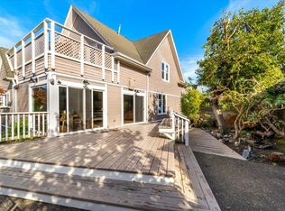 1124 L St, Eureka, CA