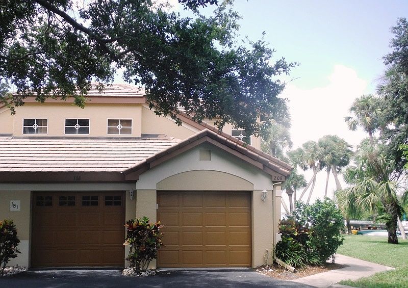1st image of 151 Caledonia Dr APT 208