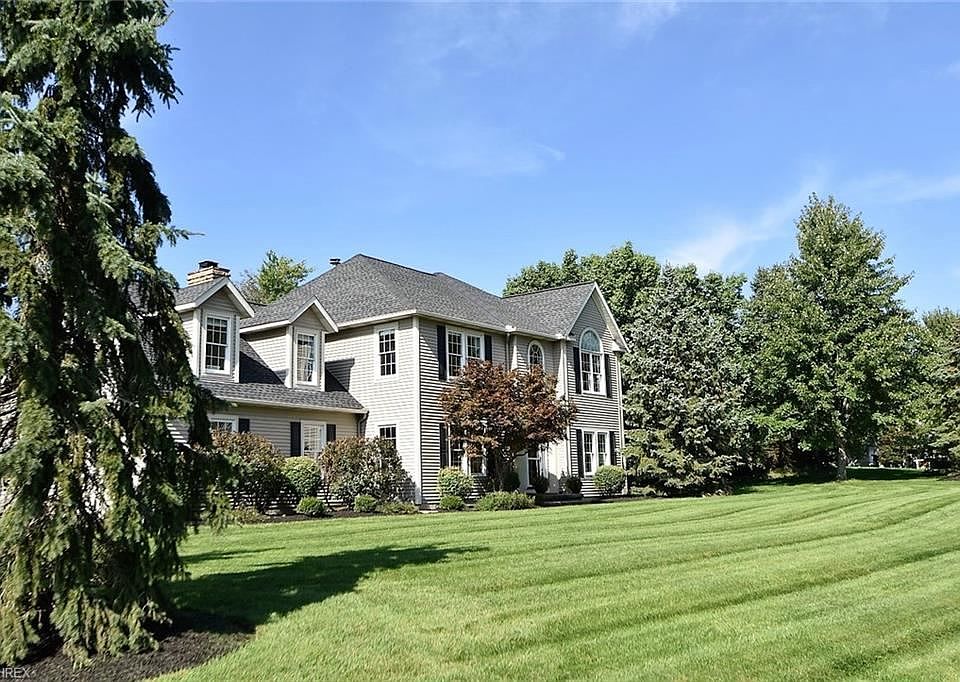 2nd image of 5934 Laurawood Ct