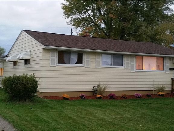 2nd image of 6712 Balsam Dr