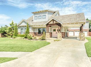 833 Gathering Leaves Way, Edmond, OK 73034