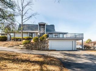 31 Ponce Ct, Lake Saint Louis, MO 63367