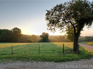 21117 Hillpoint Rd, Barnett, MO 65011