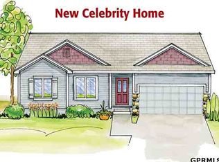 7905 S 190th Ave, Gretna, NE 68028