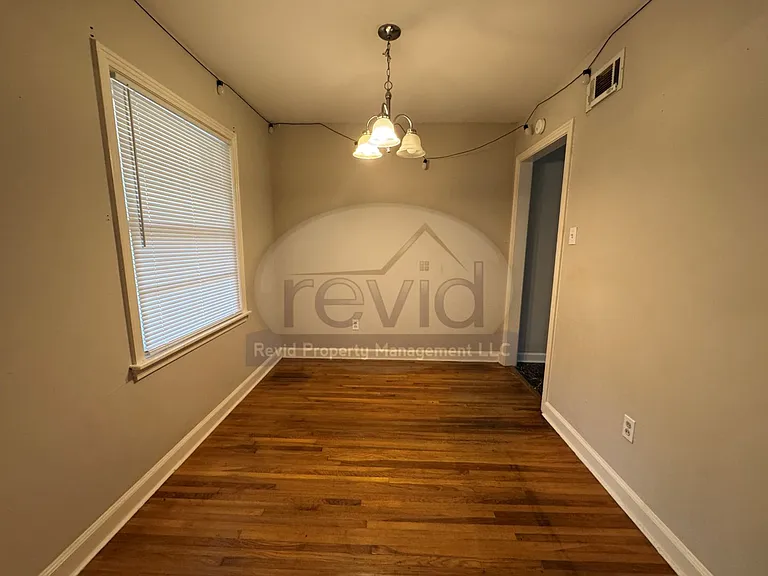 1356 Mount Moriah Rd — Photo 5