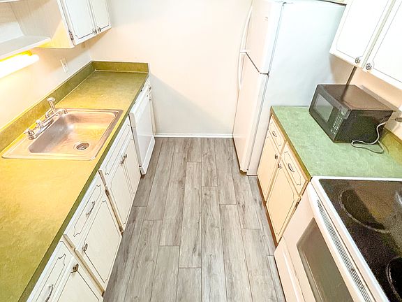2nd image of 4335 Aegean Dr APT 152A