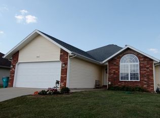 2745 E Logan St, Republic, MO 65738