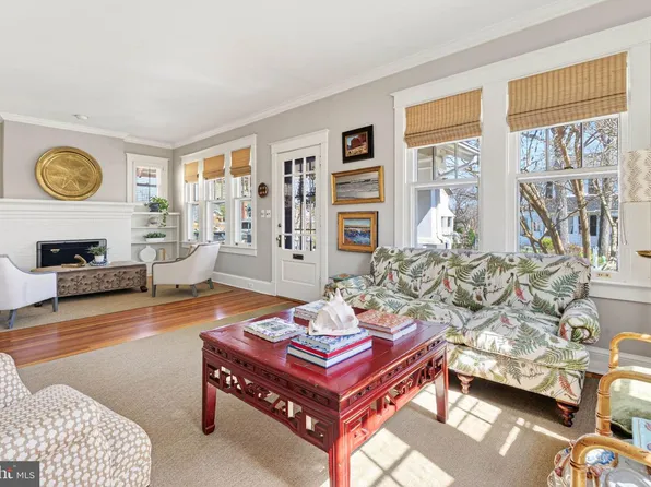 1816 N Kenmore St, Arlington, VA 22207