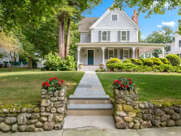 35 Church Street, New Canaan, CT 06840