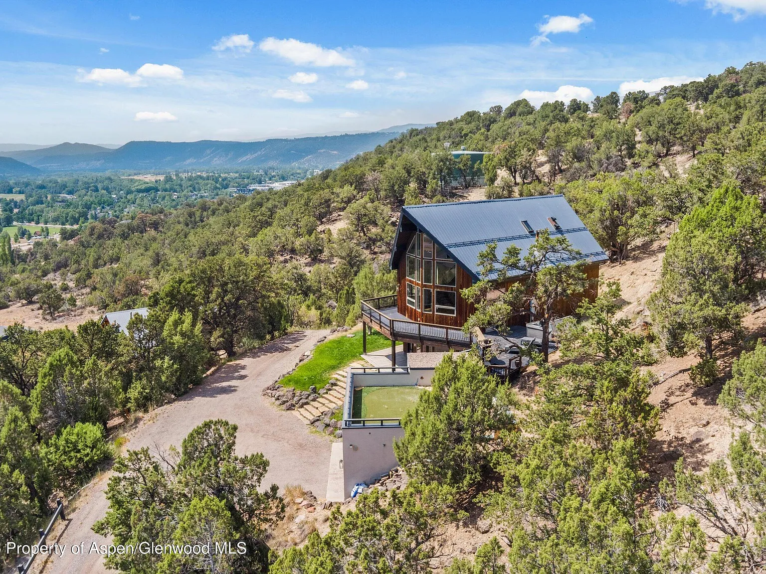 3 bed, 3.5 bath, 3093 sqft, $9,800 — Photo 4