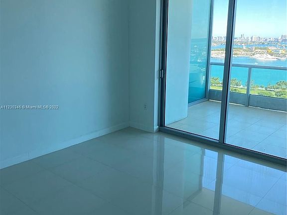 2nd image of 900 Biscayne Blvd APT 2609