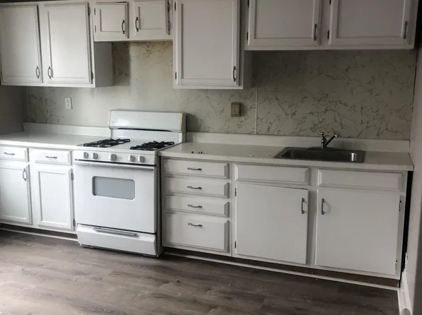 55 Columbia St APT 1, Portsmouth, NH 03801