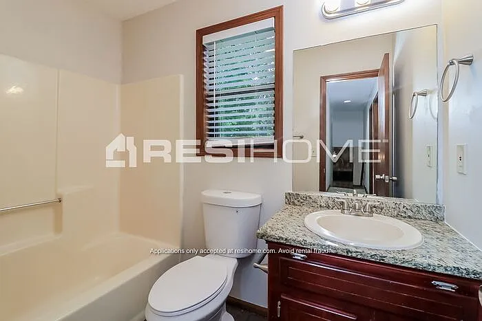 643 Sunshine Trce NW — Photo 14