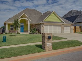 1617 Pendleton Pl, Moore, OK 73160