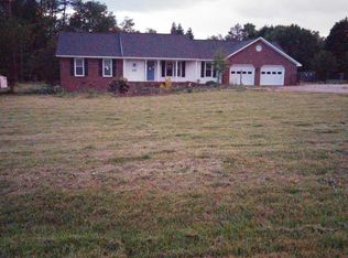 104 Stone Ln, Clayton, NC 27520