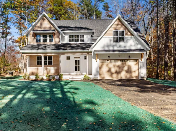 9 Lucas Farm Road, York, ME 03909