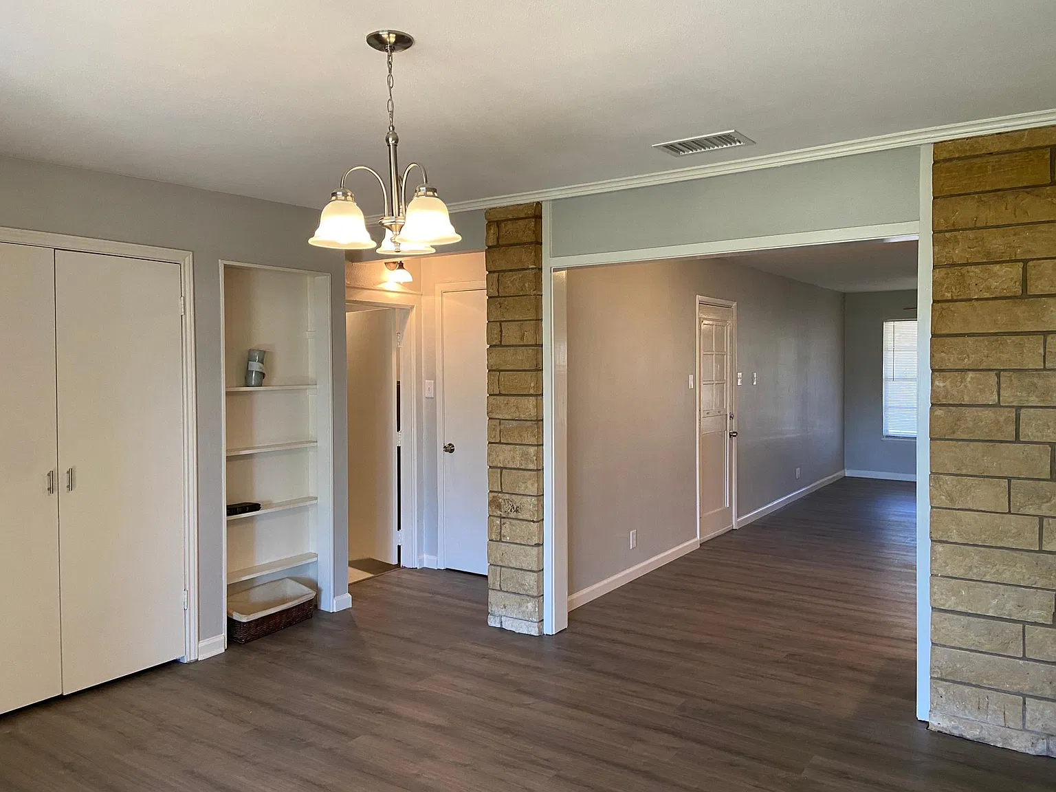 3 bed, 1434 sqft, $1,690 — Photo 3