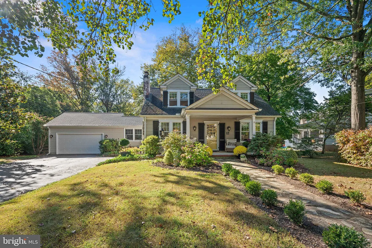 12 Ingleside Ave photo 1